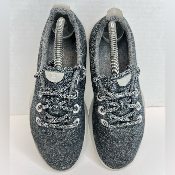 Allbirds Women’s Wool Runners Grey Lace Up Size 8M Merino Wool GUC - Picture 11 of 16